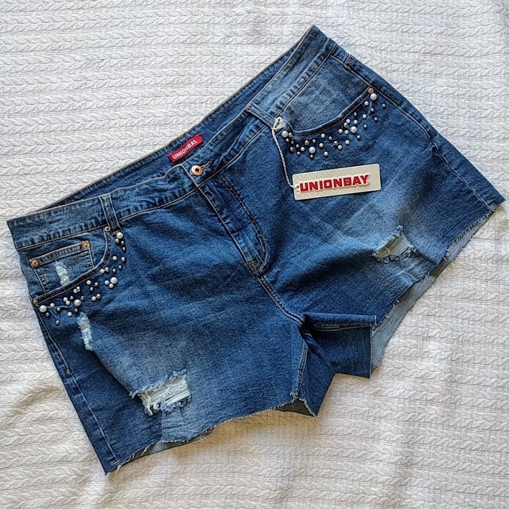 UnionBay 4" Distressed Pearl Jean Shorts Plus 22